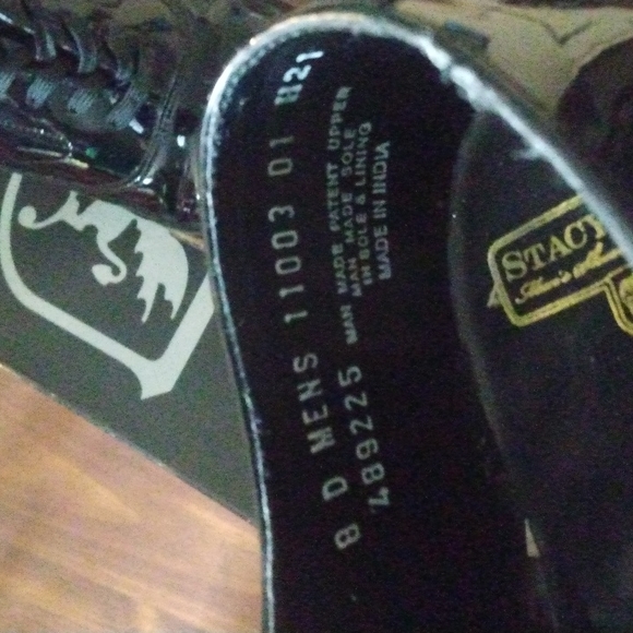 Stacy Adams - Picture 3 of 3